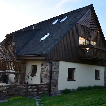 Ferienwohnung Nocleharna Na Stodole Zdarky Exterior foto